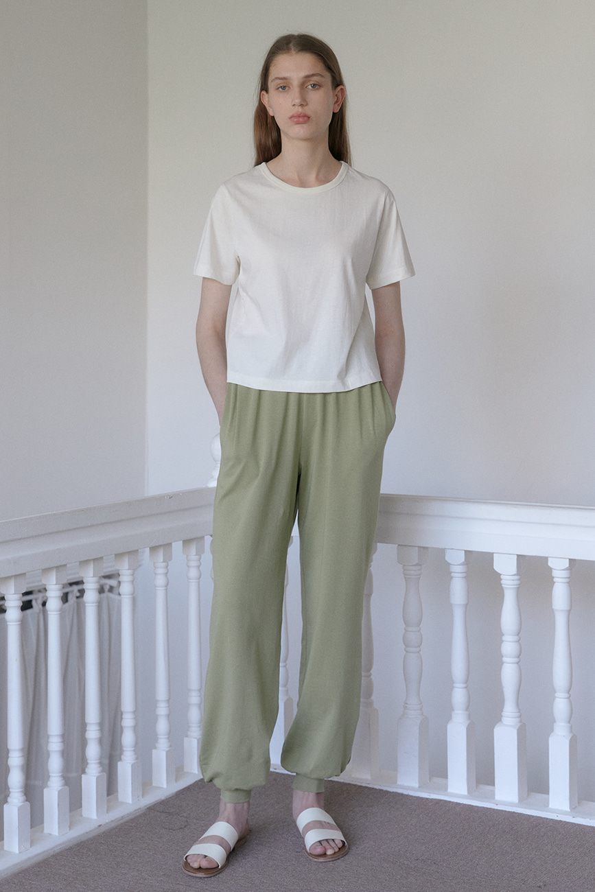 [5/27 예약배송] Soft Cotton Banding Pants (Leaf Green)
