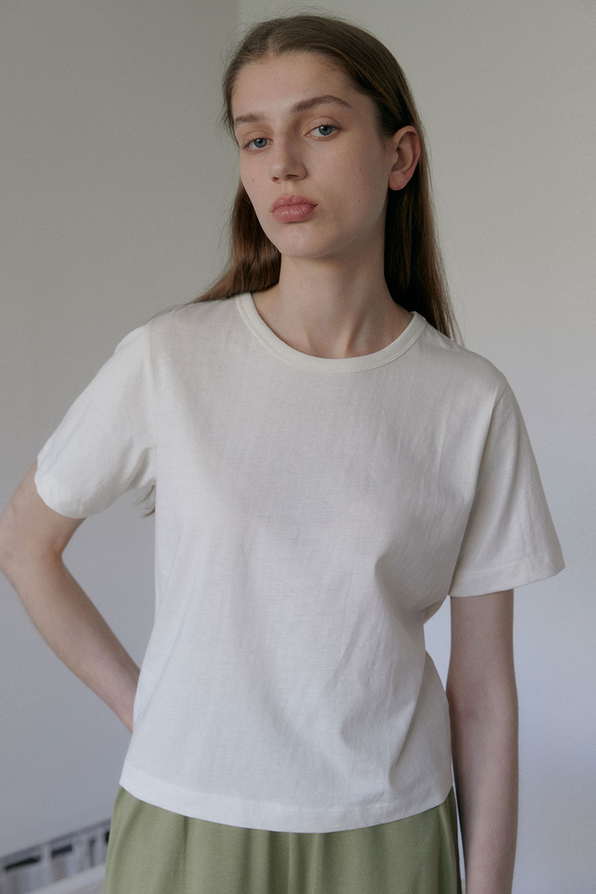 [5/27 예약배송] Regular Cotton T-Shirts (Cream)